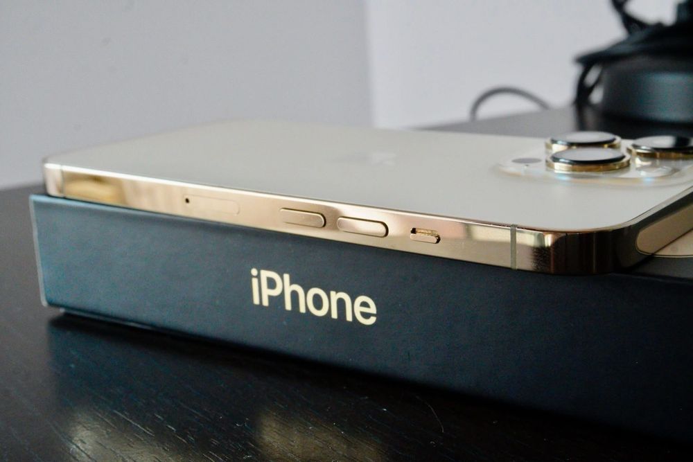 iPhone 13 PRO , Liber Retea