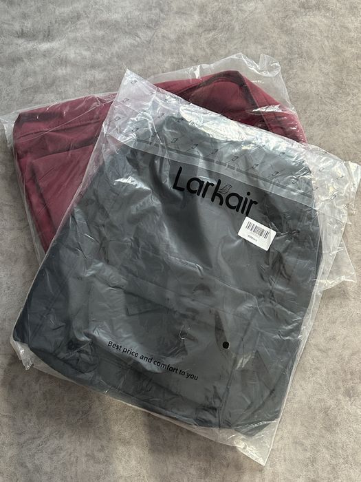 Рюкзаки новые красный и черный