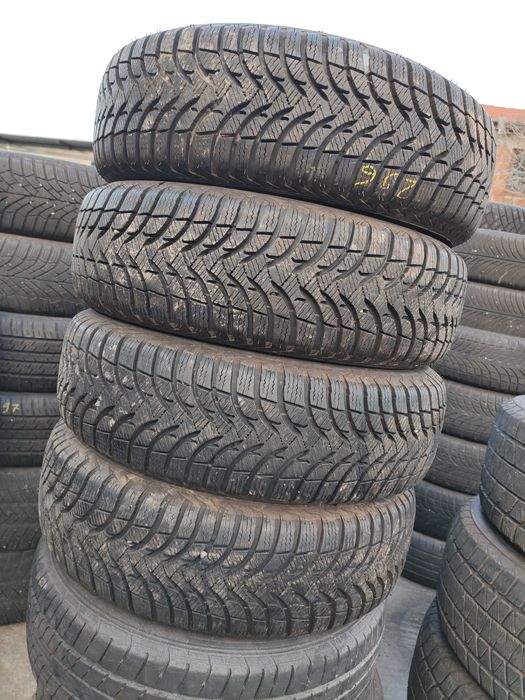 4бр Като нови зимни гуми 175 65 15 - Michelin