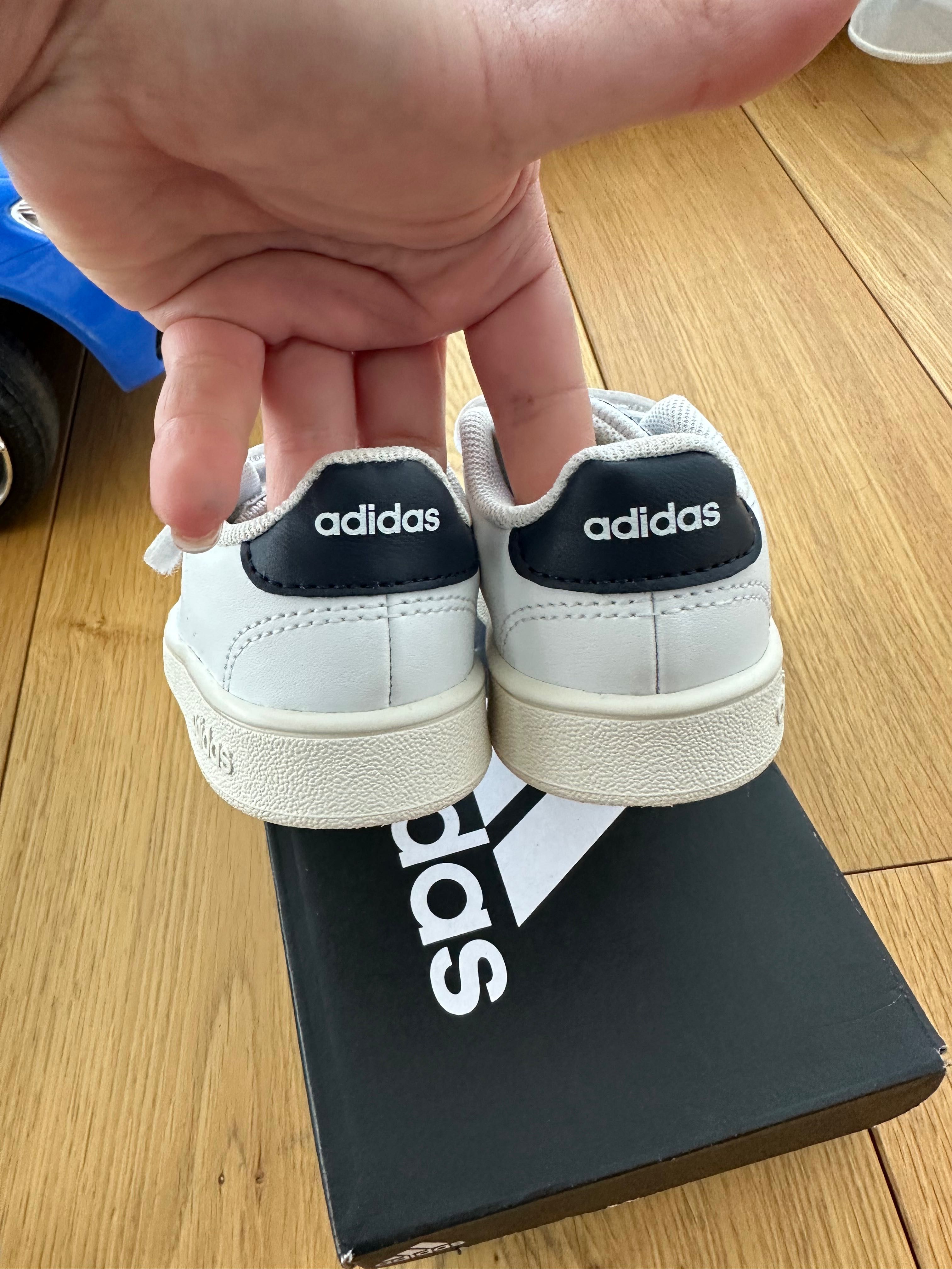 Adidas детски обувки