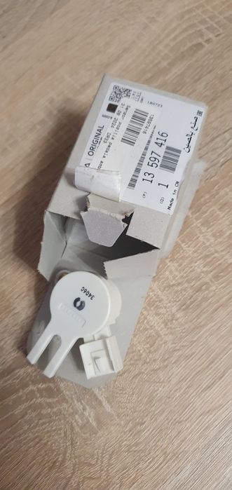 Senzor pedala ambreaj Opel Insignia