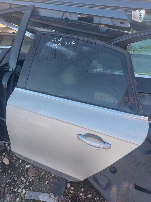 Задна лява врата за Audi A4 B8 2007-11 Седан със стъкло