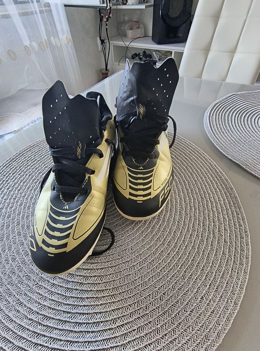 Бутонки adidas 36 и 2/3