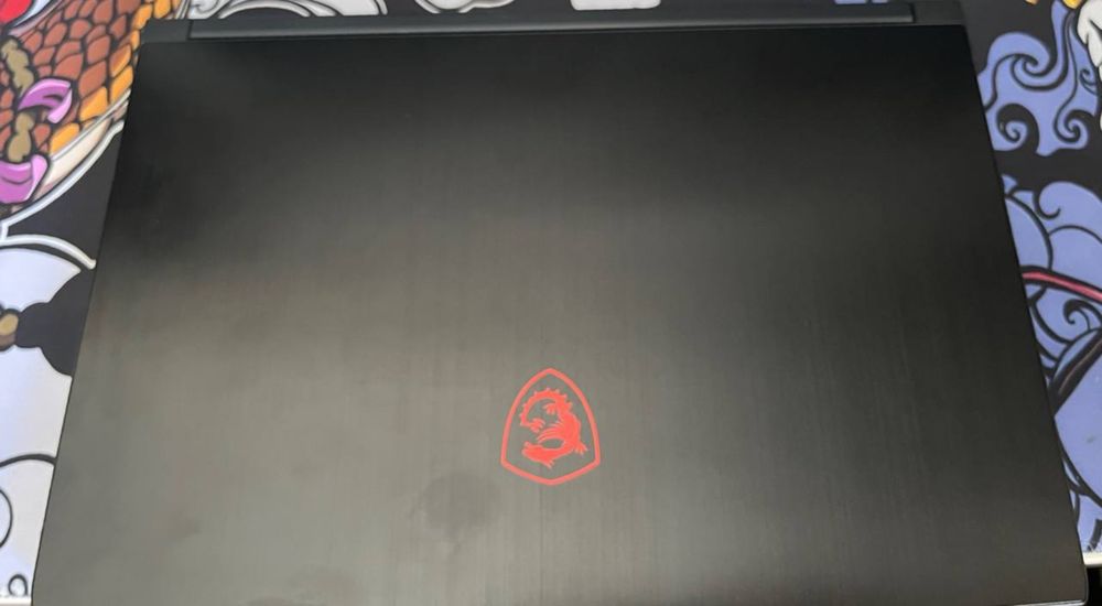 Продам Ноутбук MSI GF63 в отличном состоянии