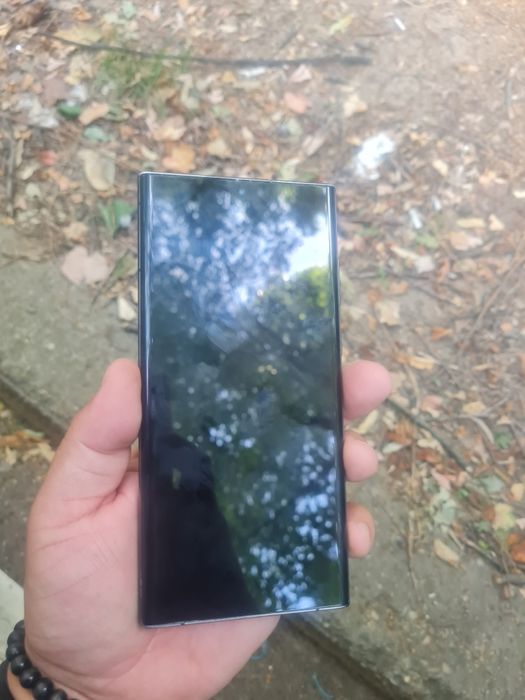 Samsung Galaxy S22 Ultra,Negru,256 Gb,12 Gb Ram,stare bună,liber de re