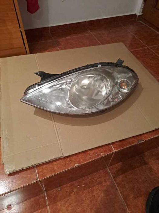 Far stanga Mercedes A Class W169 an 2004-2008 original Europa