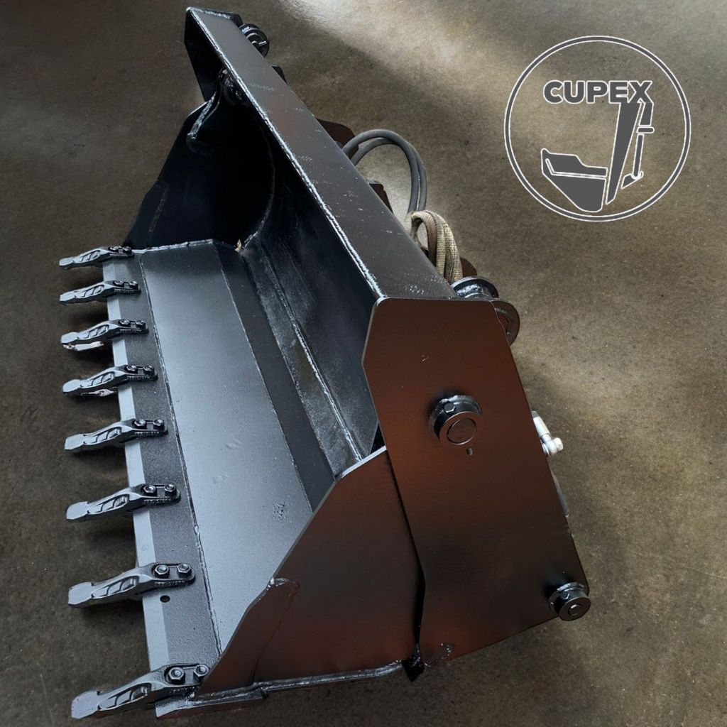 Cupa multifuncțională buldoexcavator