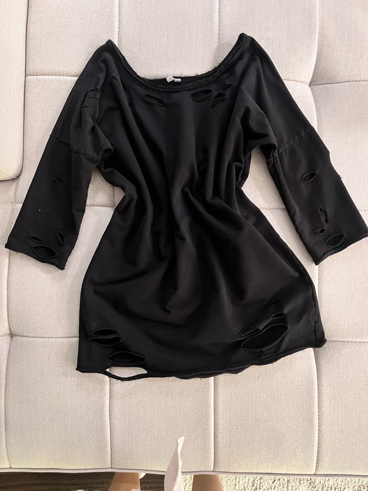 Oversize черна рокля