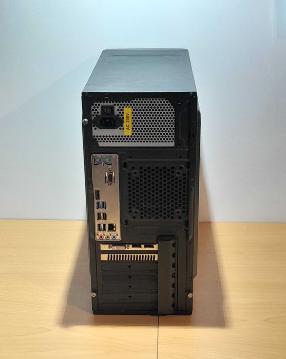 Компютър RYZEN 3 1200 / Radeon R9 255 2Gb / 8Gb DDR4
