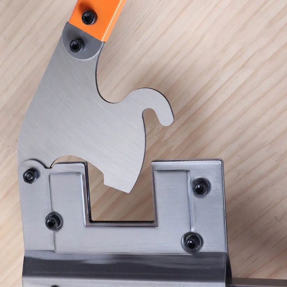 Инструмент ножица за рязане на  профили