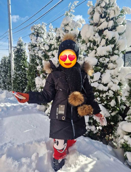 Зимно детско яке с качулка с пух от лисица