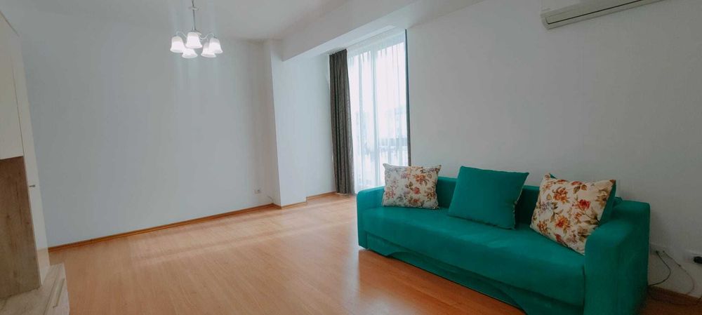 Inchiriez apartament 2 camere, decomandat, Hlincea, str Manastirii