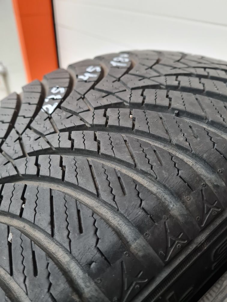 Всесезонни гуми 2 броя FALKEN EuroallSeason AS210 235 45 R18 дот 2618