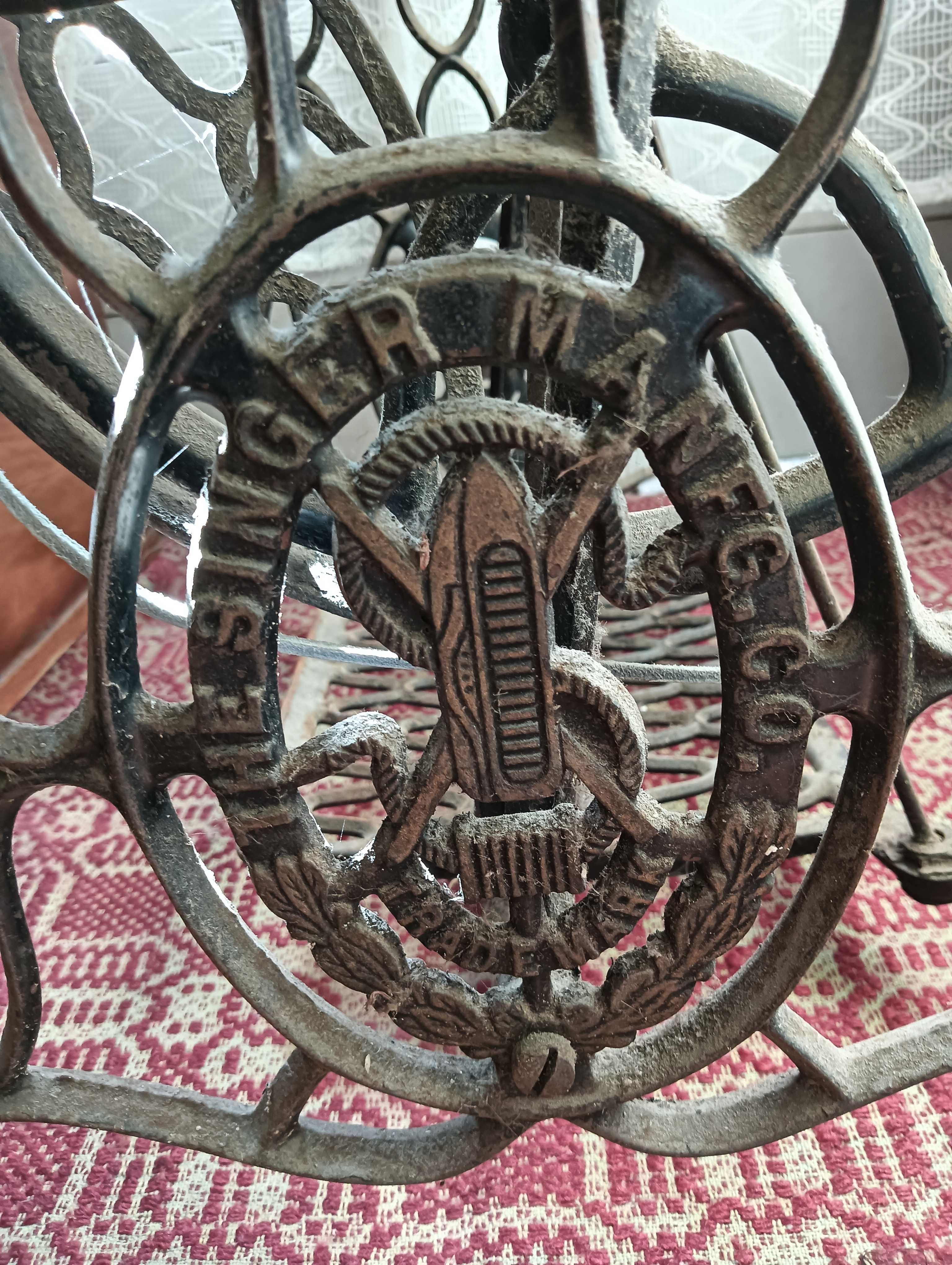 Mașină Cusut SINGER
