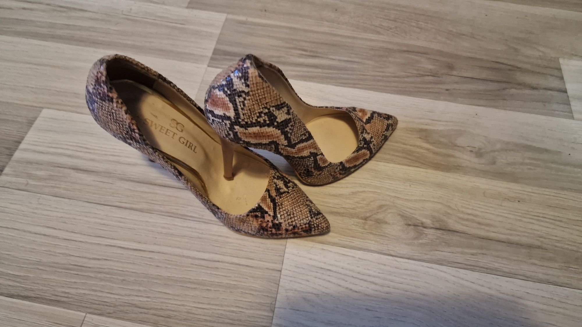 Pantofi Stiletto - Animal Print marimea 35