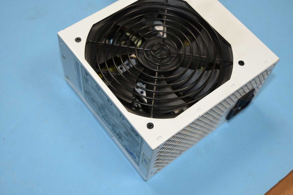 FSP SAGA+ 450P Компютърно захранване 450 вата / 500 максимум