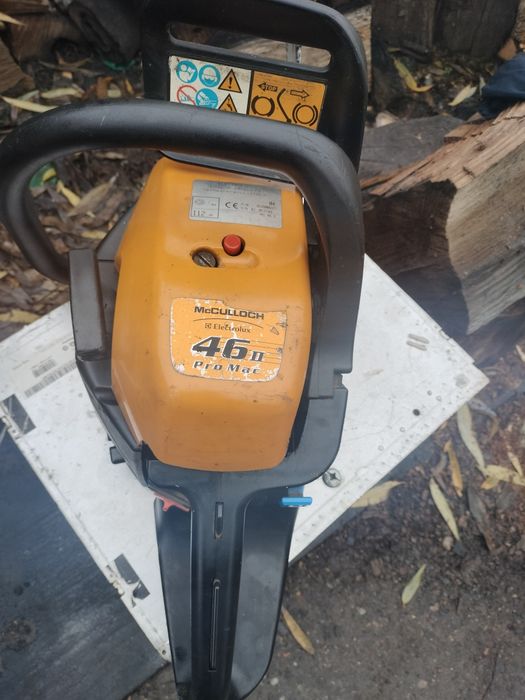 Vind două drujbe surori Meculloch