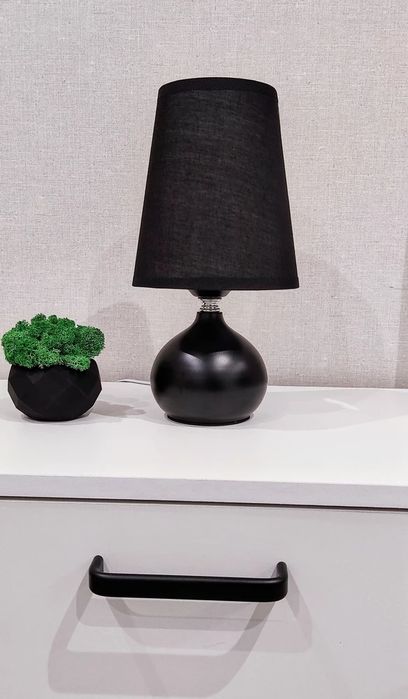 Лампа прикроватная ночник светильник настольный с абажуром