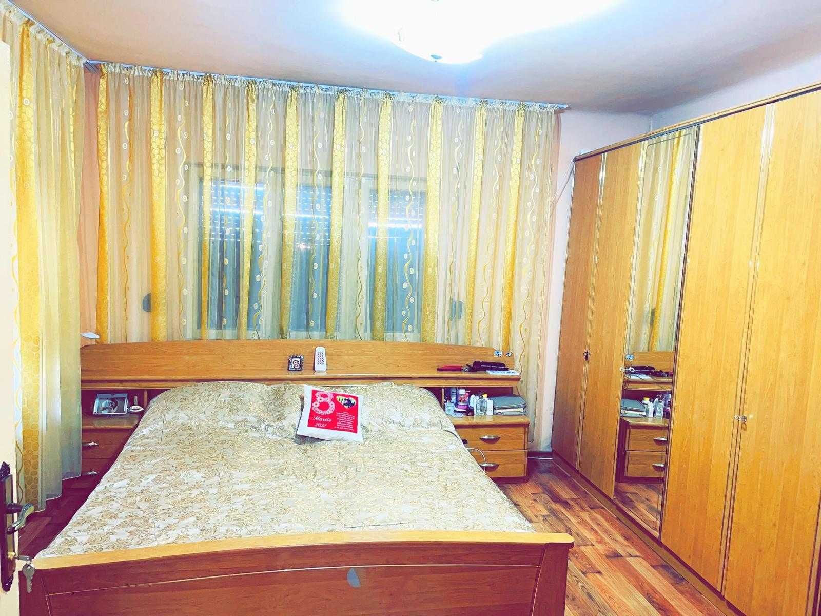 Casa individuala 5 camere,zona Eroilor,Ploiesti