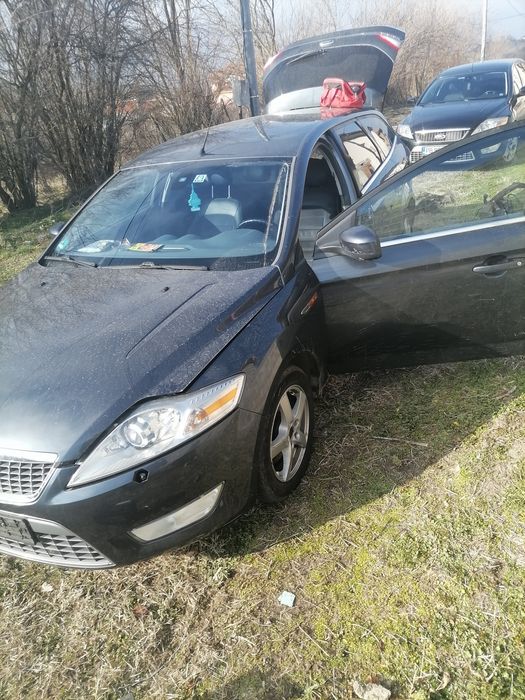 Ford Mondeo mk4 1.8 за части.
