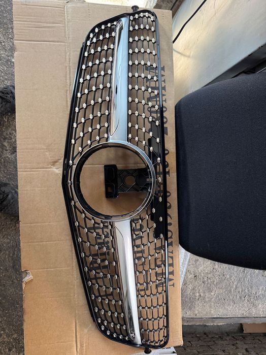 Решетка AMG Mercedes w204, s204, c204