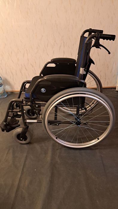 Рингова инвалидна количка Vermeiren jazz B69