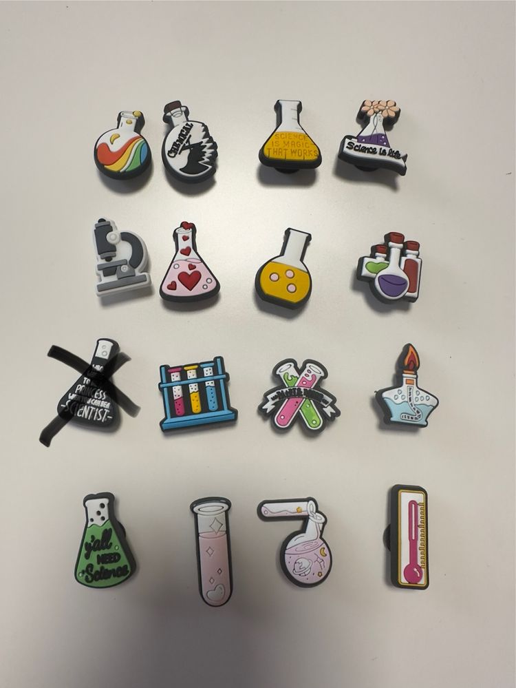 Jibbitz/accesorii pentru papuci tip Crocs