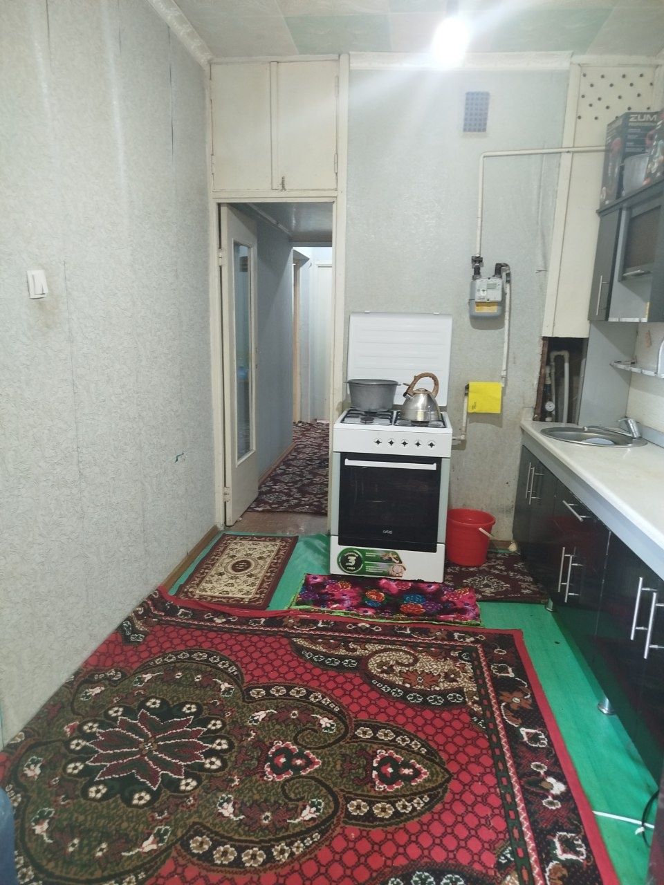 Зафаробод 6 домдан квартира сотилали СРОЧНО 3 хонали  ремонти уртача