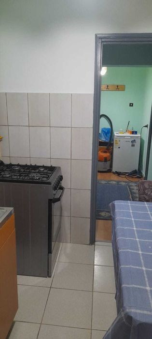 Vand apartament o camera Decebal