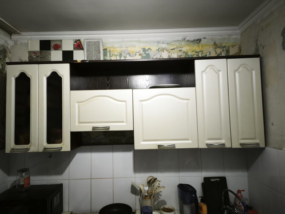 Отдам даром кухонный гарнитур
