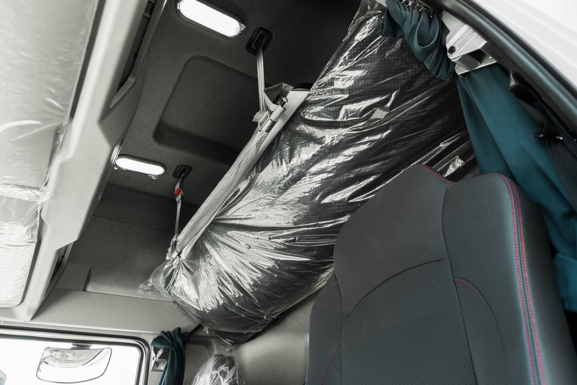 Автофургон Faw J6L  / 8.5м