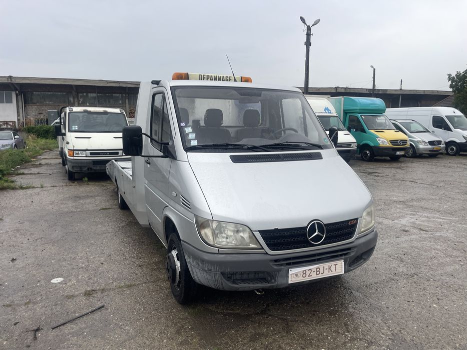 Mercedes 413cdi. 3,5 t. Autotransport
