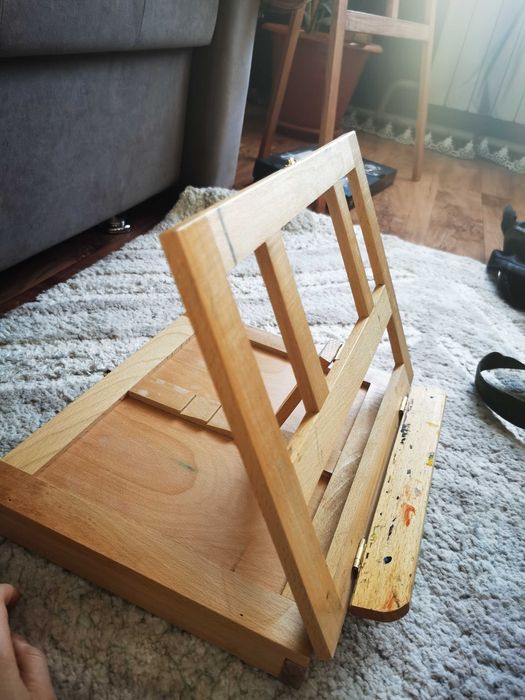 Настольный мольберт