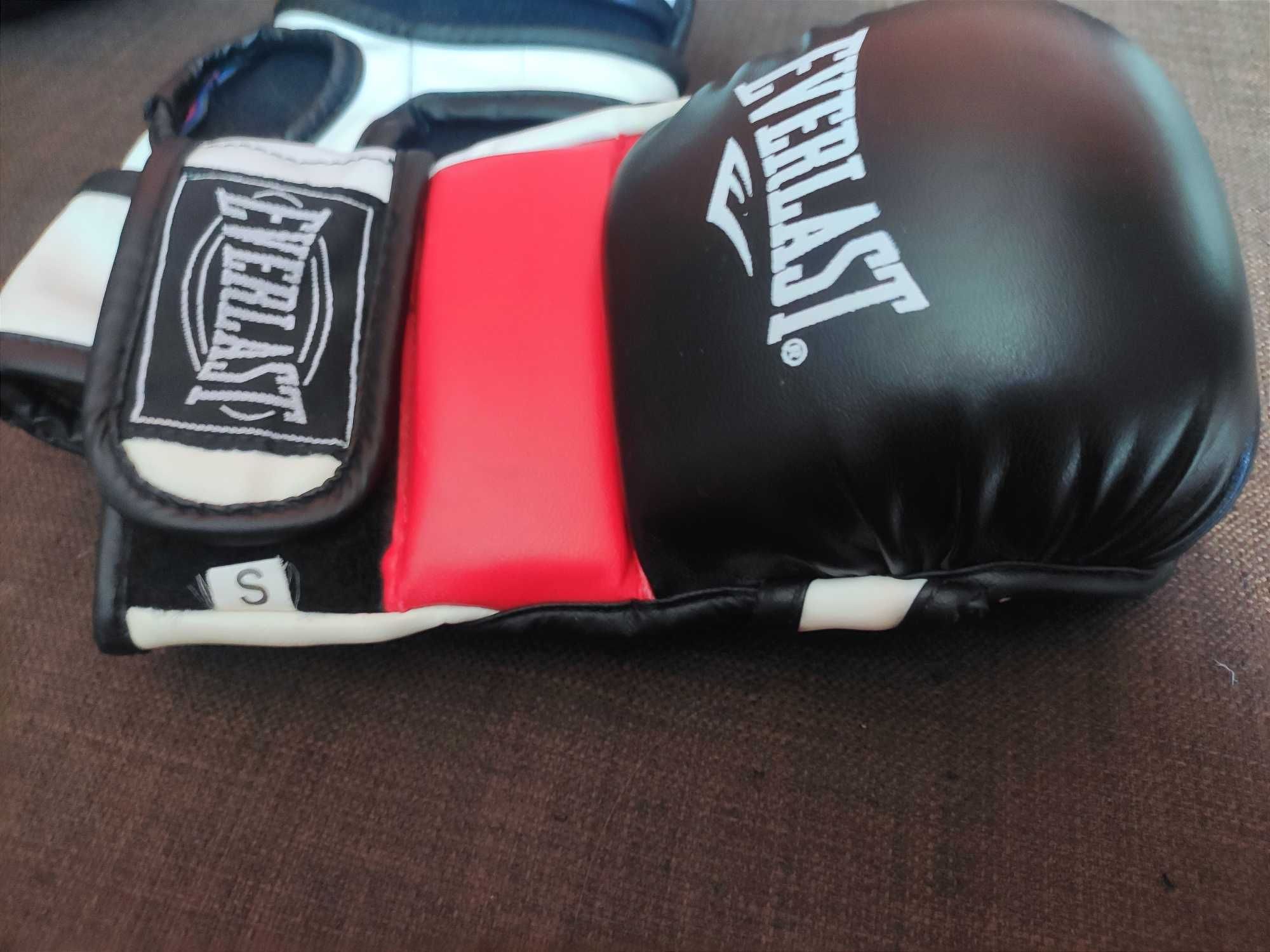 Перчатки Everlast – для смешанных единоборств. Размер S.