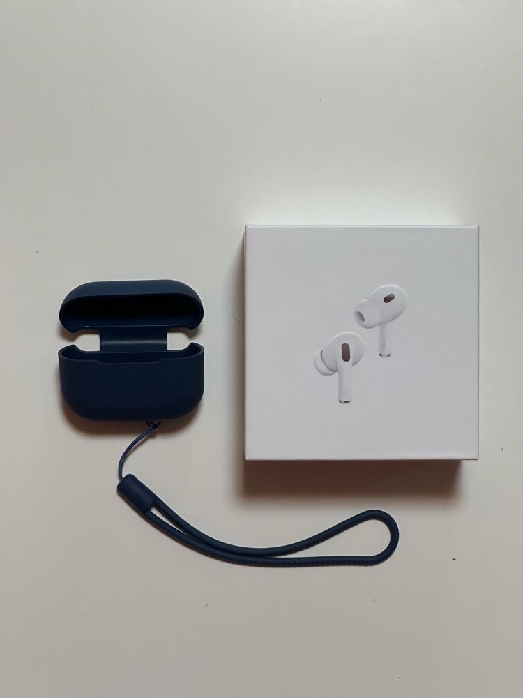 iPhone SE 2022 (3rd Gen) – 128GB – air pods pro 2 + протектори, калъфи
