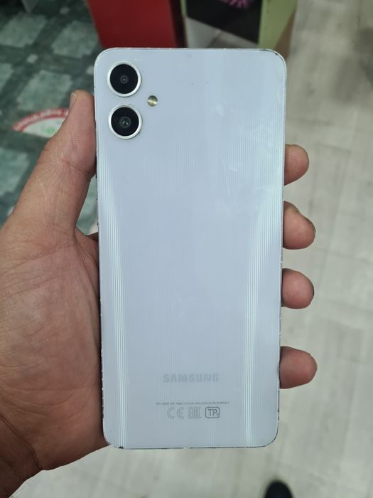 Samsung A05 128gb сотилади