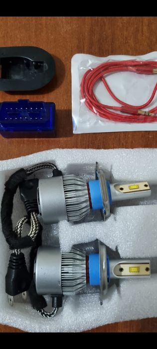 Лед лампы на авто сверхмощные белый приятный свет H7