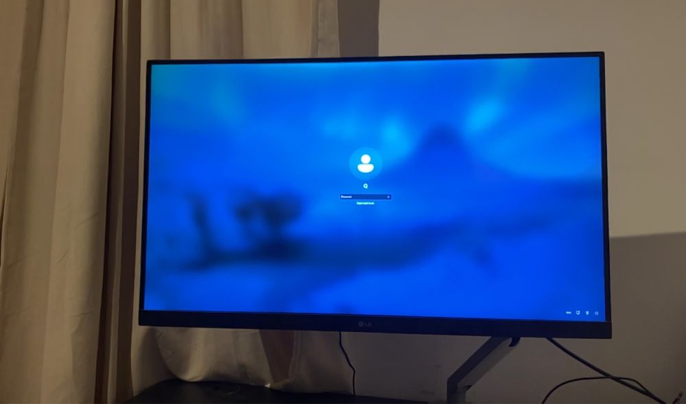 Procesor+ Monitor