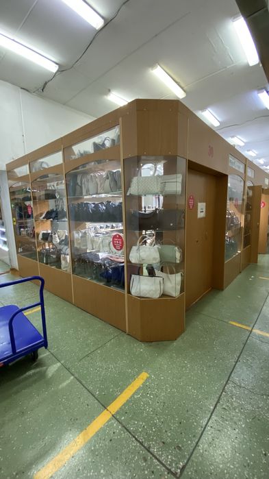 ТЦ ГУМ Сдам торговую площадь в аренду! 26 м кв