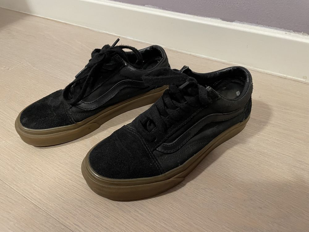 Vana Old Skool Black Gum Sole