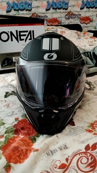 Каска за мотор Oneal