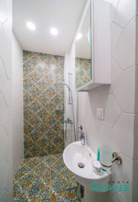 Продава се Двустаен апартамент в София, Център - 40 кв.м за 7225 €/кв.м - Снимка #13