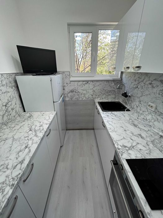 Продава се Двустаен апартамент в Пловдив, Мараша - 76 кв.м за 1645 €/кв.м - Снимка #2