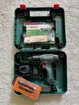Masina gaurit/insurubat Bosch EasyDrill 1200 + acumulator si accesorii