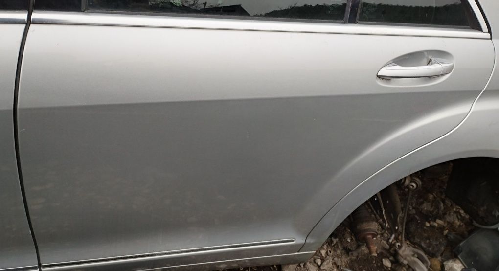 Врата сива за Mercedes S класа W221 къса и дълга база цвят C775