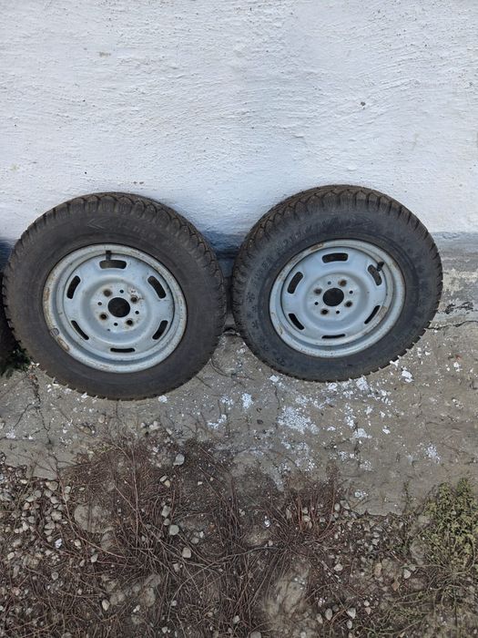 Продам шину зима