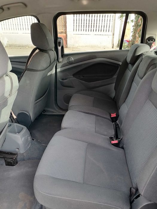 Ford c max grand