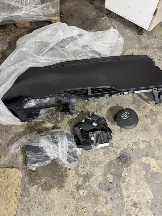 Арматурно табло ярис 2018