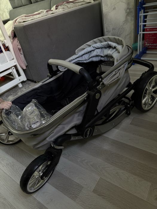 Продается коляска трансформер Kidilo