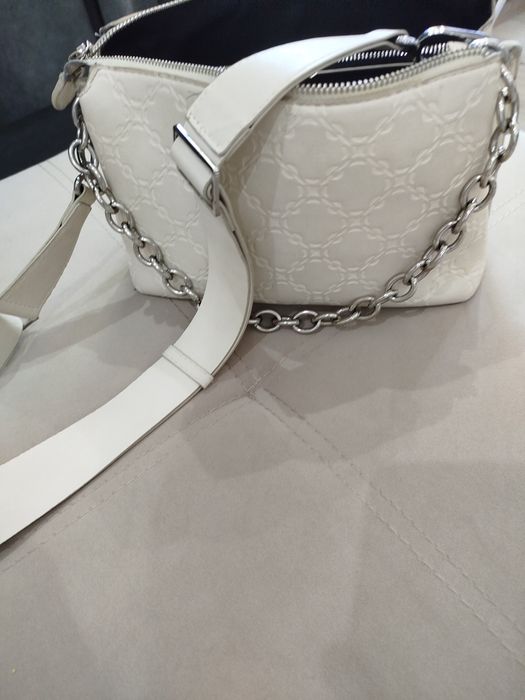 Mango черна и бяла чанта